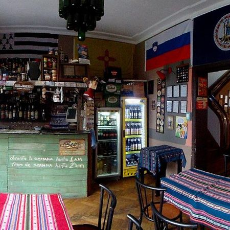 La Lechuza Hostel Росарио Экстерьер фото