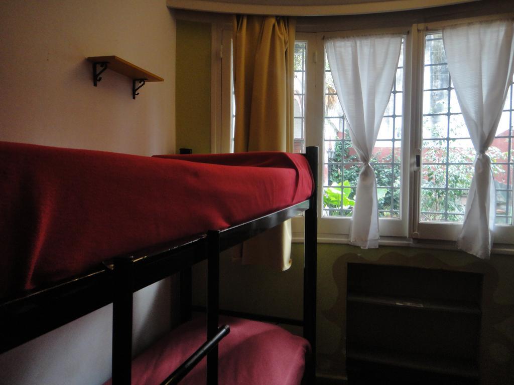La Lechuza Hostel Росарио Экстерьер фото
