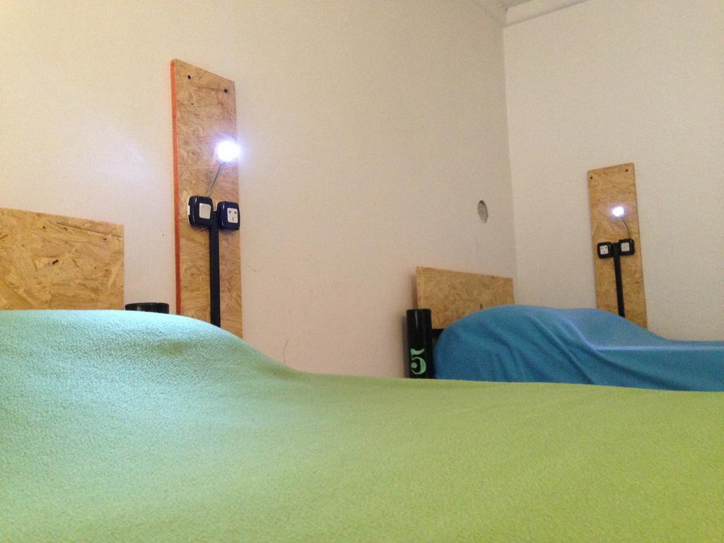 La Lechuza Hostel Росарио Экстерьер фото